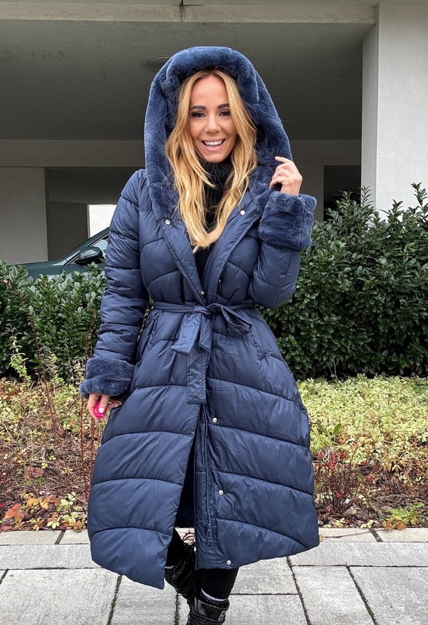 Glint kabát sötétkék – Innova Fashion
